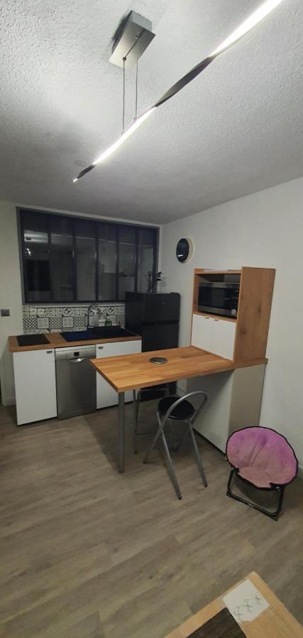 Studio/Appartement Idealement Place Au Coeur De La Station Agde Exteriör bild